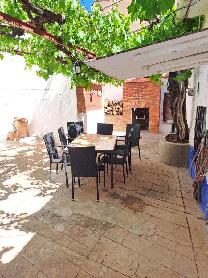 Вілла Casa De La Parra Valverde de Jucar Екстер'єр фото
